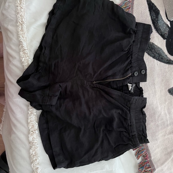 Madewell Linen Paperbag pull-on shorts - Picture 2 of 4